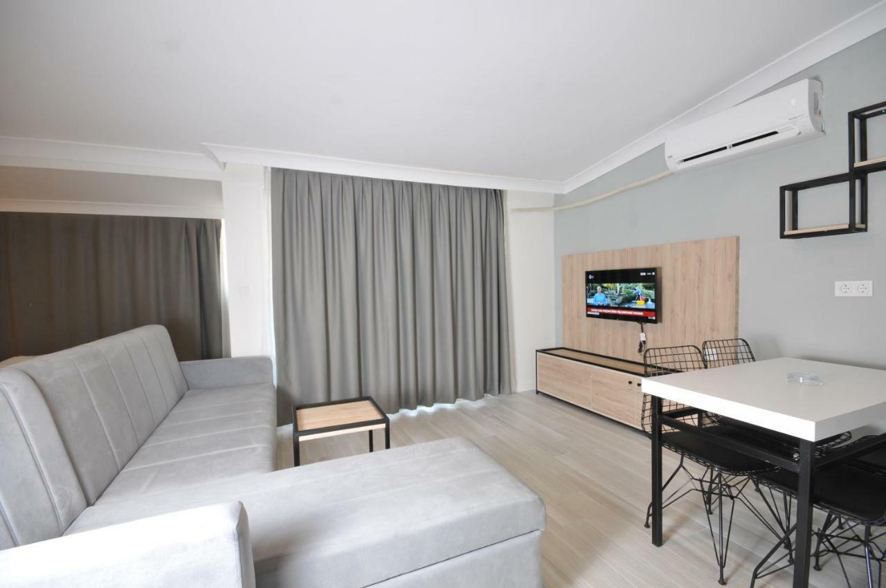 Club Sema Suite Hotel Marmaris Exterior photo